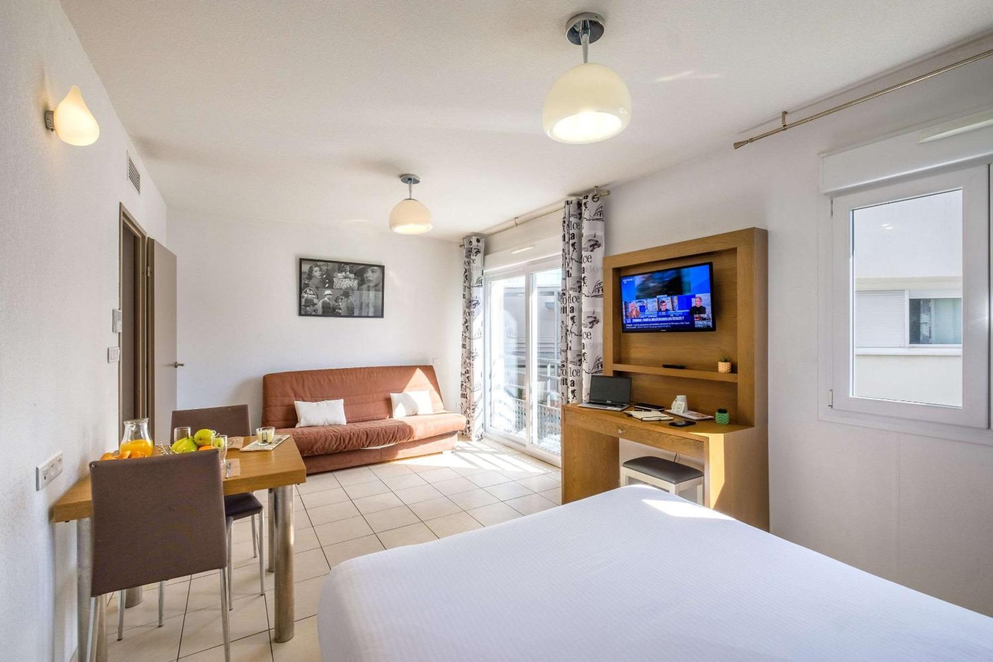 Comfort Aparthotel Antibes Le Maestria Exteriér fotografie